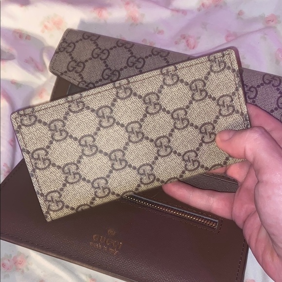 Gucci Cream Wallet with Double-G Pattern - Picture 4 of 5